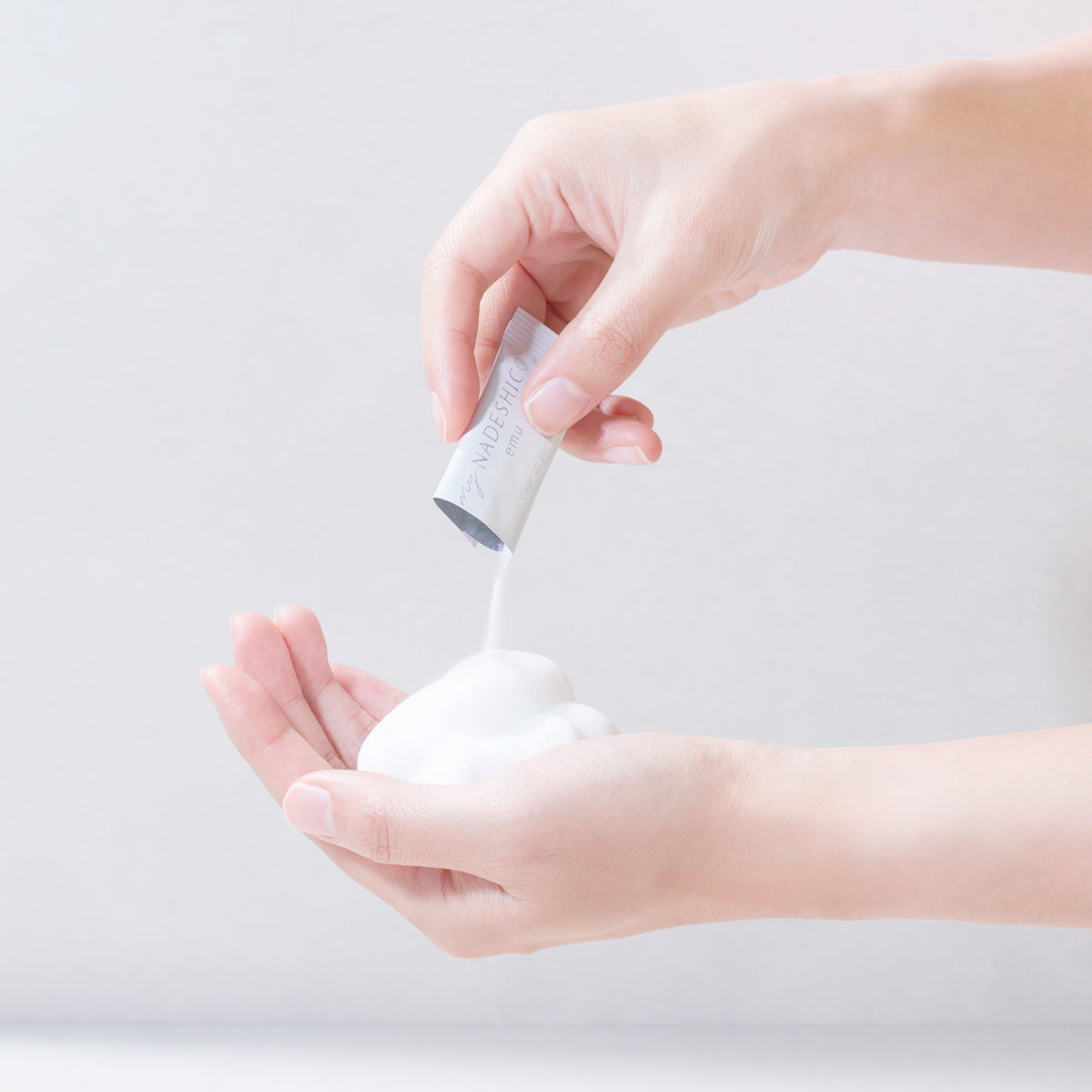 【11月12日12時再販予定】__クリアアップパウダー